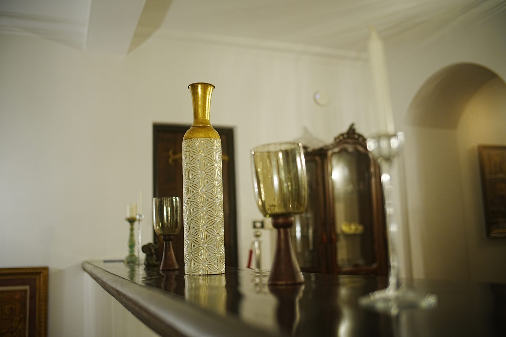 Art. History. Experience. – Descoperă rafinamentul unui cigar lounge în București interbelic